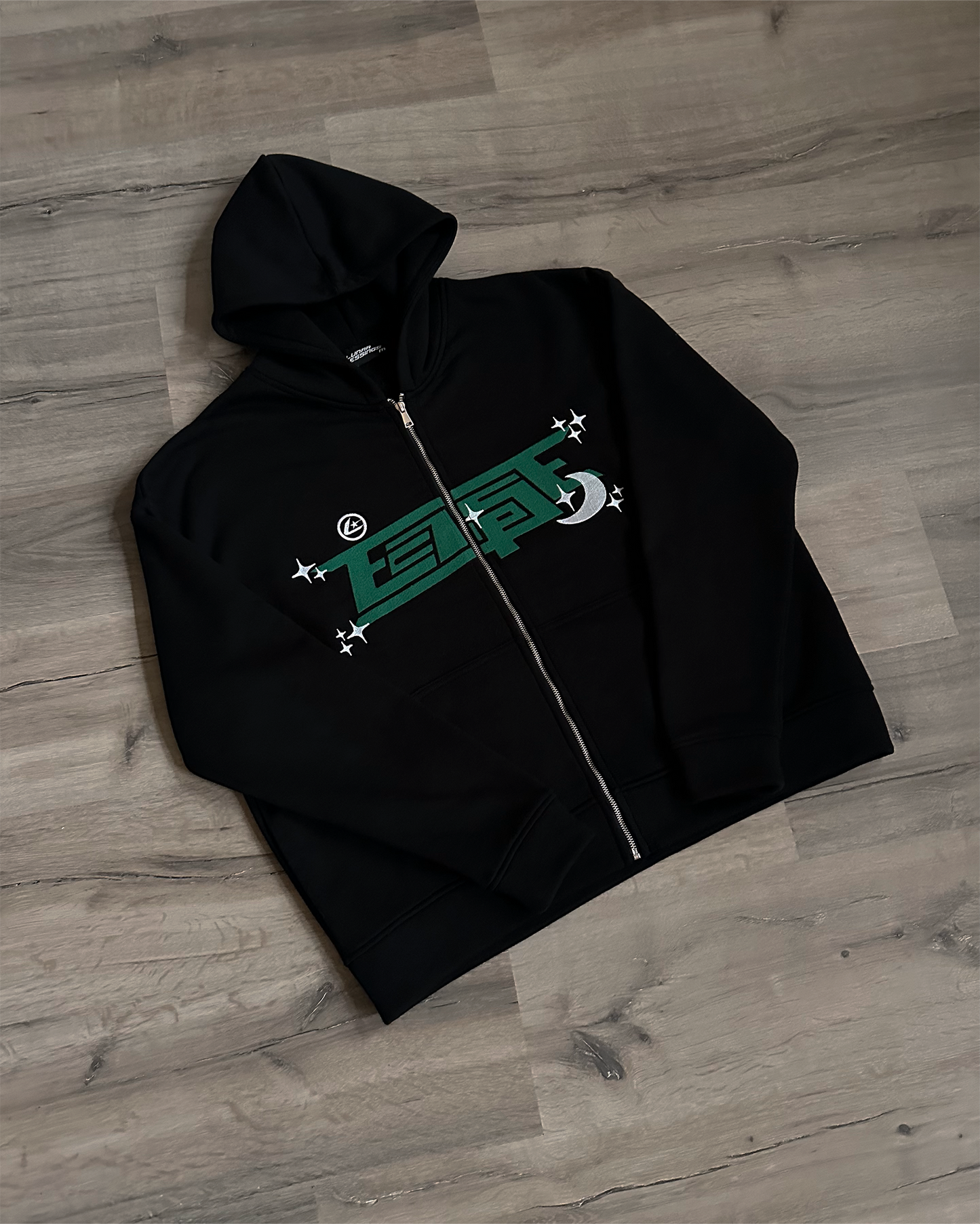 ECLIPSE ZIP HOODIE